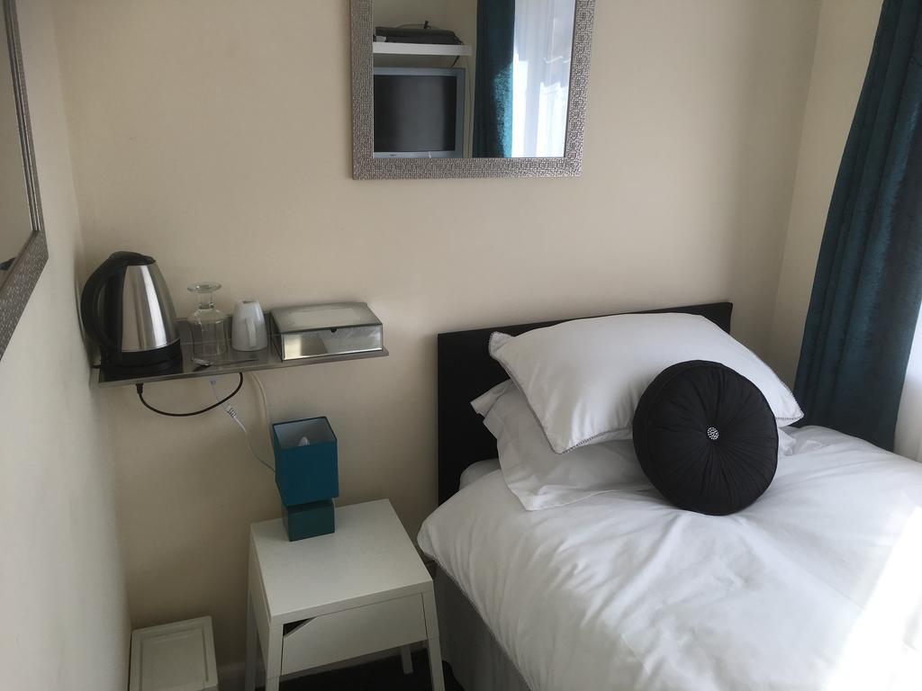 ノッティンガム Richmond House Bed & Breakfast エクステリア 写真